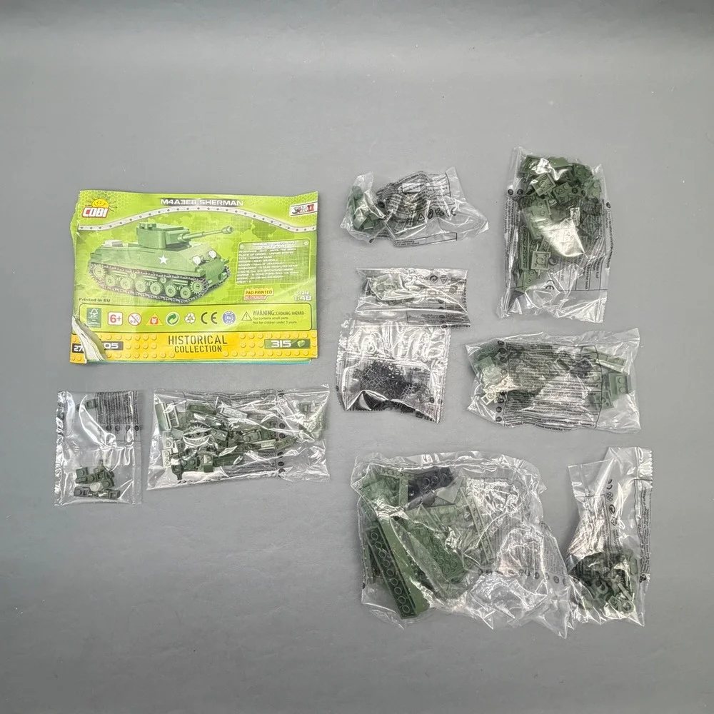 Cobi 2705 Historical Collection M4A3E8 Sherman Tank WWII 315 Pcs 1:48 Set
